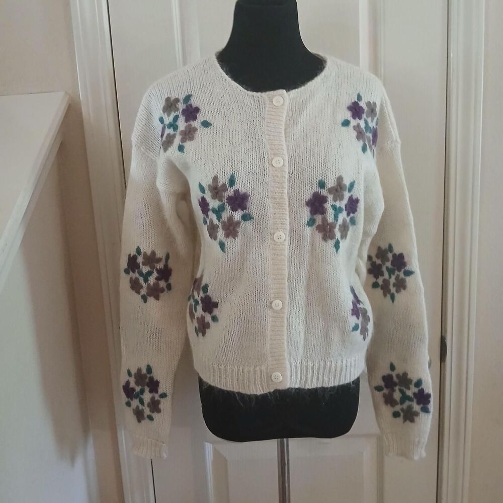 Vintage Cottagecore Cream Floral Embroidered Mohair Cardigan L Dainty Fairy